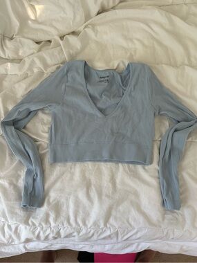 Garage Light Blue Ribbed V-Neck Long Sleeve Crop Top